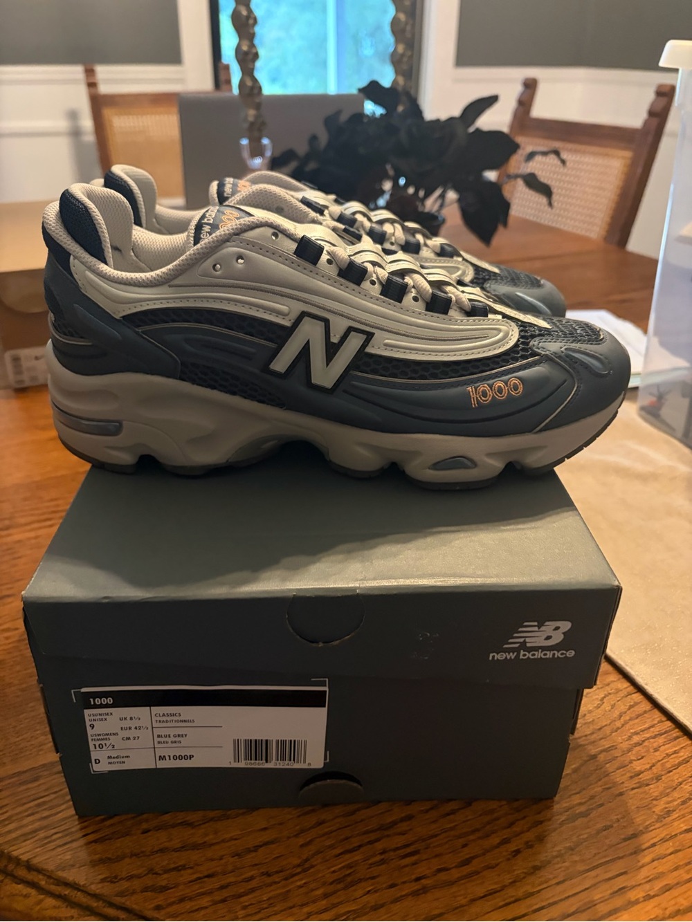 New Balance 1000 Men's Sneakers in Navy and Gray